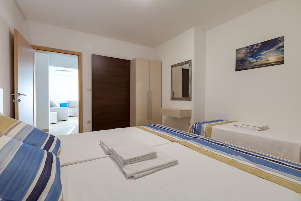 Apartmani Sanja Suta โปดสตรานา ภายนอก รูปภาพ