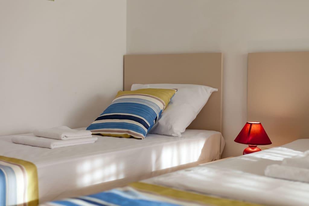 Apartmani Sanja Suta โปดสตรานา ภายนอก รูปภาพ